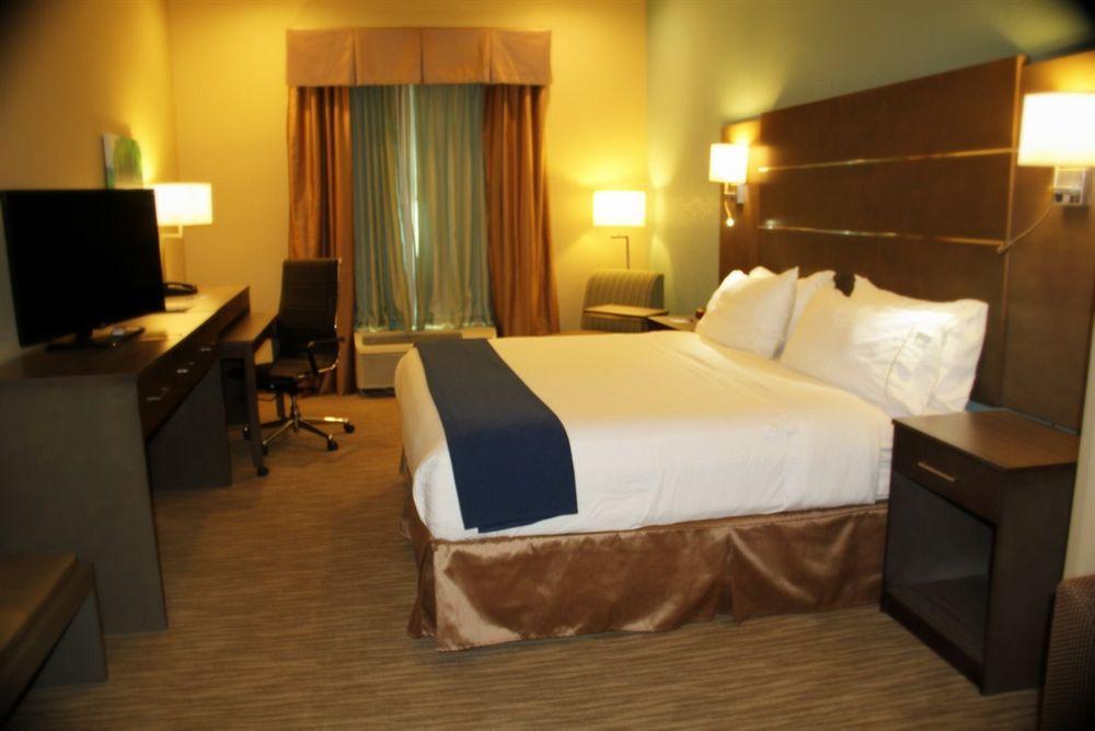 Holiday Inn Express And Suites Schulenburg By Ihg Zewnętrze zdjęcie