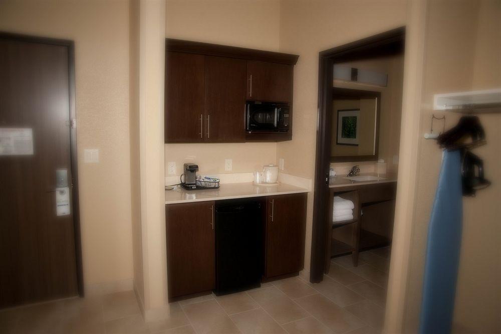 Holiday Inn Express And Suites Schulenburg By Ihg Zewnętrze zdjęcie
