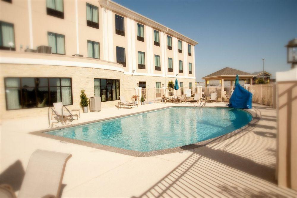 Holiday Inn Express And Suites Schulenburg By Ihg Zewnętrze zdjęcie