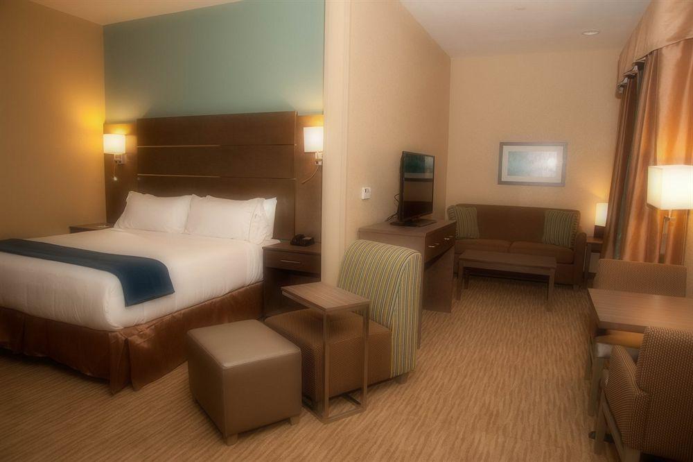 Holiday Inn Express And Suites Schulenburg By Ihg Zewnętrze zdjęcie
